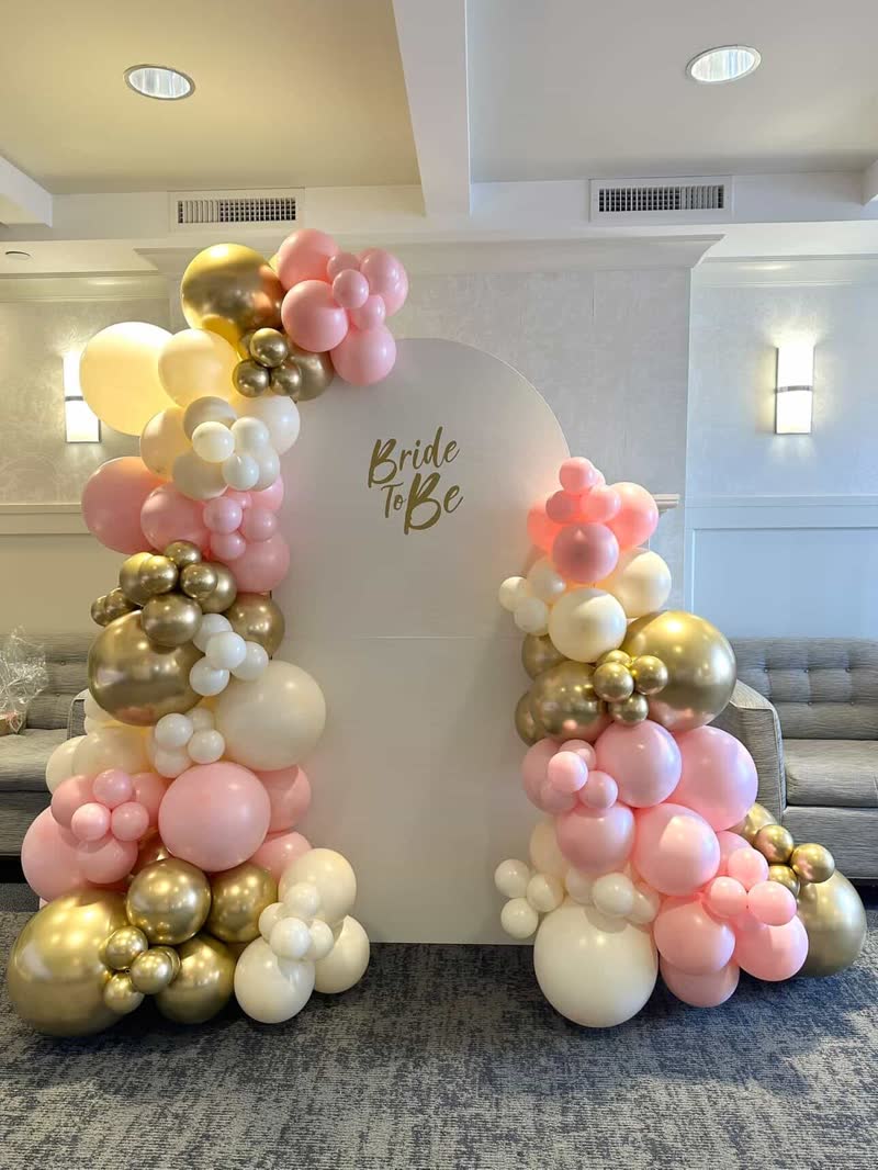 Backdrops balloon decor by Inflatable Decorations, Winnipeg